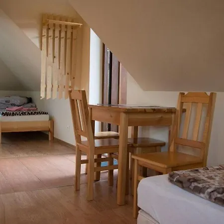Farm stay Agroturystyka Podzamcze Krzeszowice