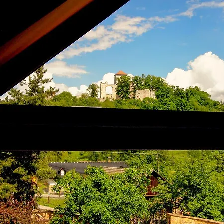 Agroturystyka Podzamcze Farm stay